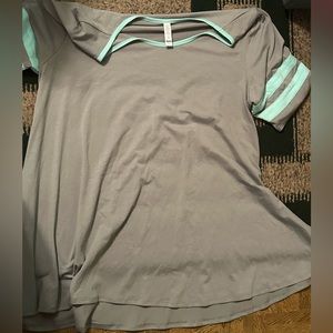 Lularoe 2x perfect tee. Teal and grey